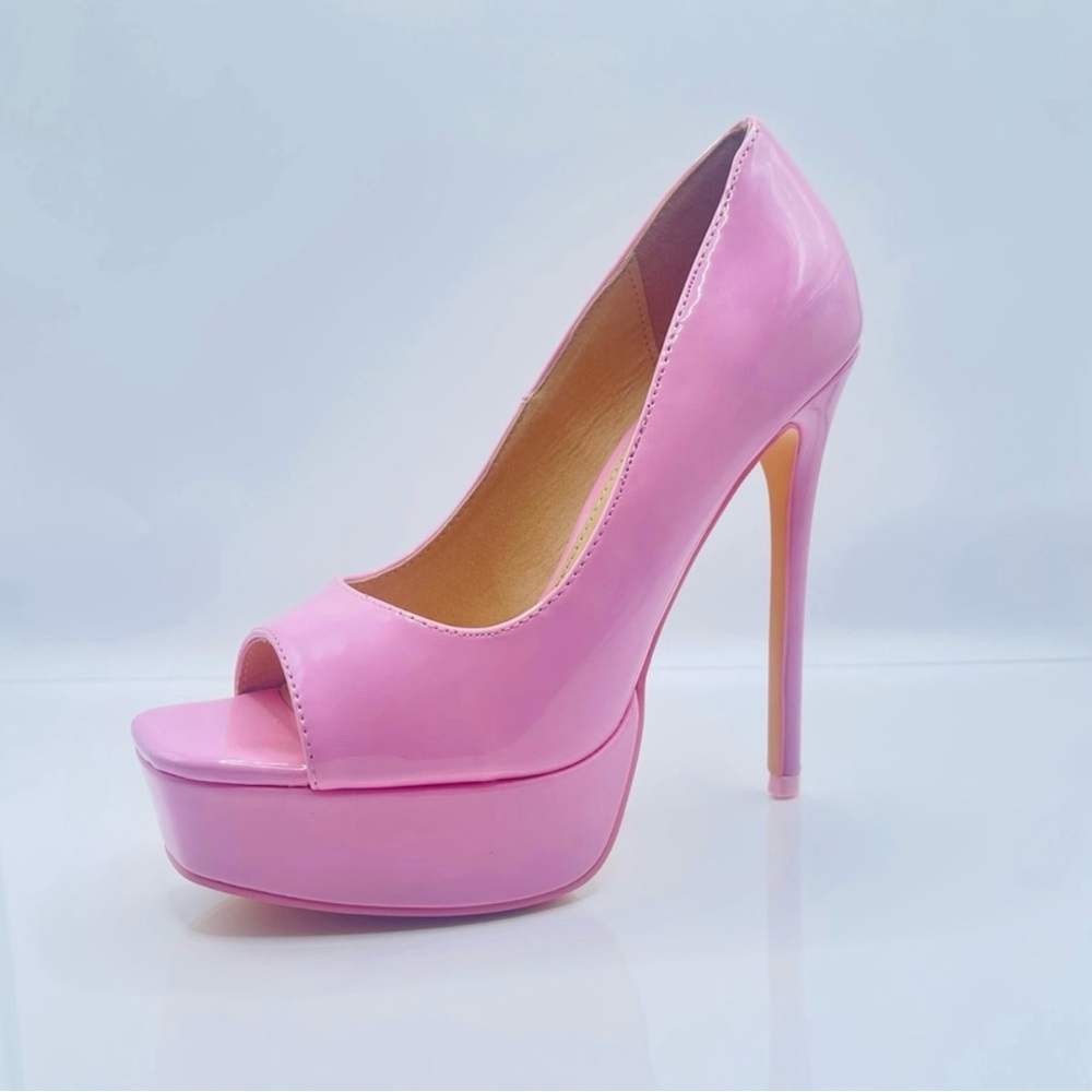 Elegant Pink Peep-Toe Platform Heels